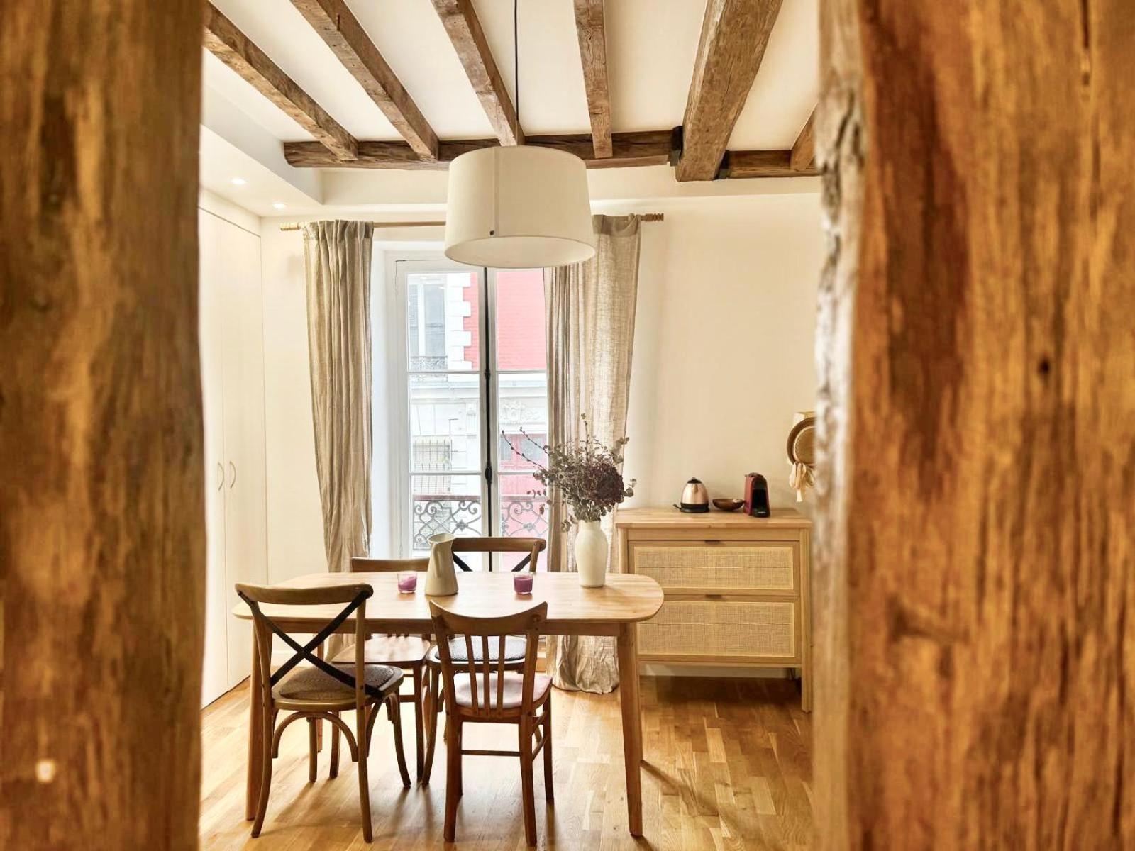 Charmant Appartement Au Coeur De Montmartre! París Exterior foto
